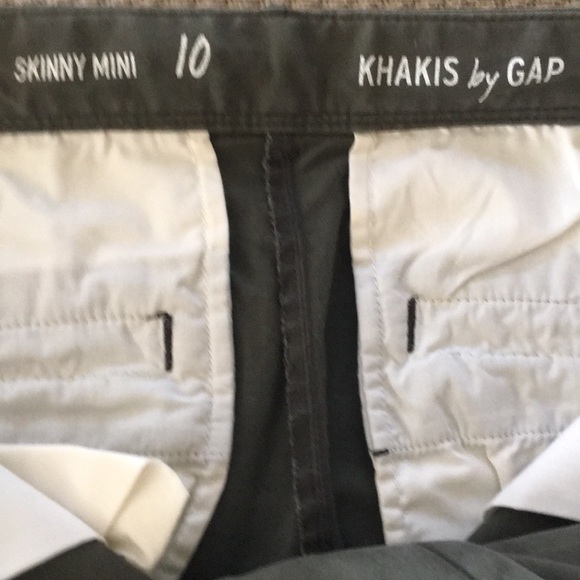 Gap Skinny Mini Khaki Pants - Picture 4 of 7